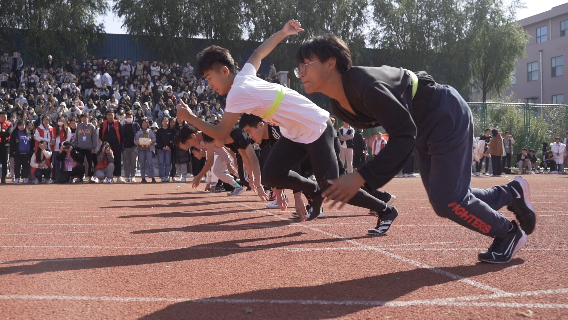 震撼！德科2021年秋季運(yùn)動(dòng)會(huì)開幕，快來(lái)看看運(yùn)動(dòng)健兒們的風(fēng)采吧！